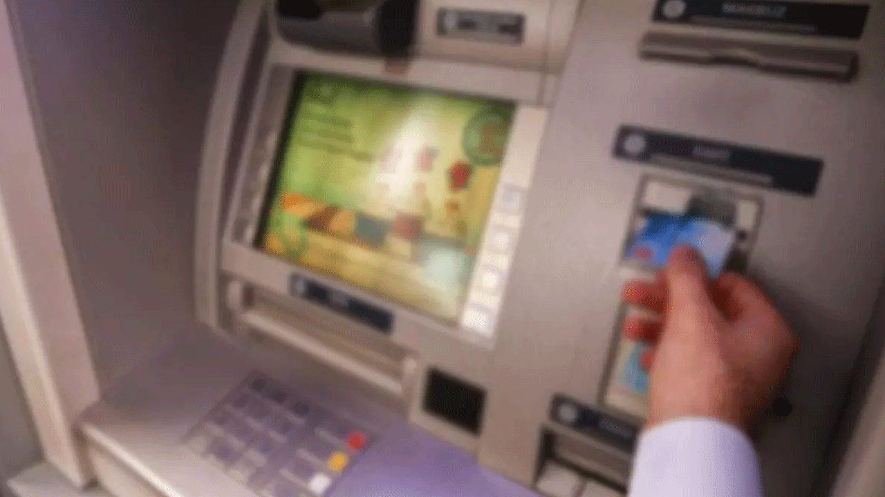 Her şey ATM'den para çekerken oldu! Banka yüzde 70 kusurlu bulundu
