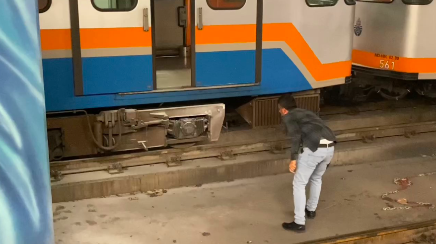 Her şey güzel olacak diyerek seçilen Ekrem, bu sefer de metroyu yaktı!