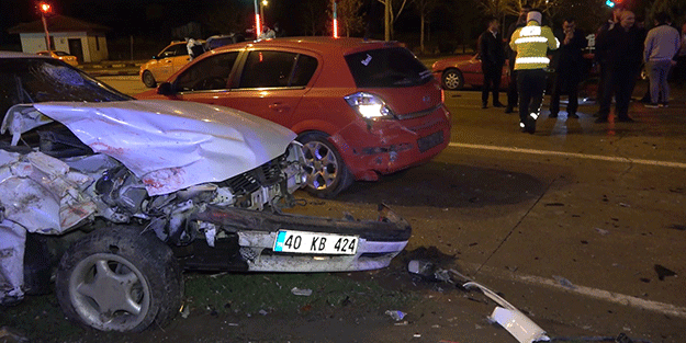 Her şey kırmızı ışıkta durmasıyla başladı!