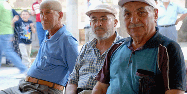 Her tahmini çıkan isim hesapladı! En düşük emekli maaşının kaç para olacağını Türkiye'ye ilan etti