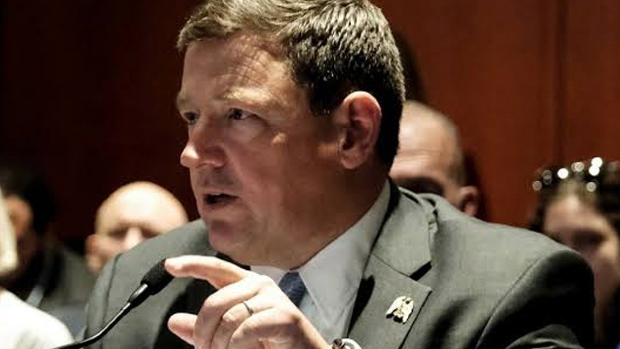 Her yazdıkları Tanrı sözü gibi dayatılıyordu! ABD'de Kovid çetesinin medya ayağına operasyon