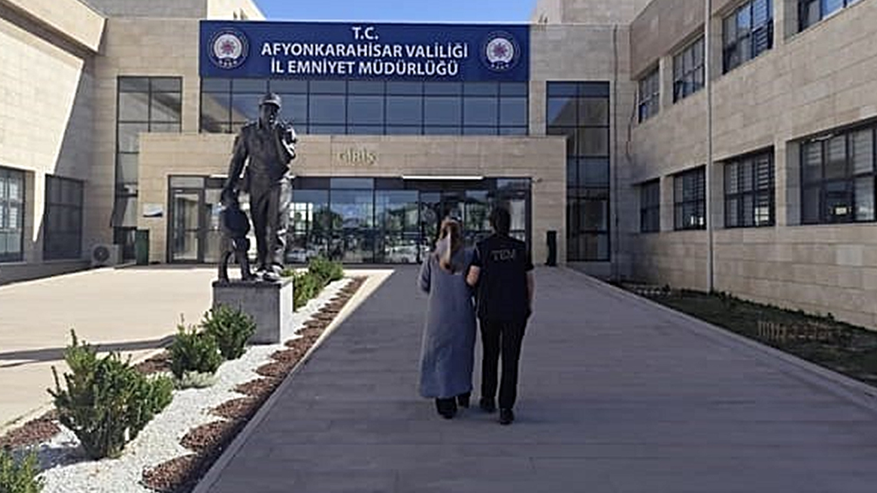 Her yerde aranan FETÖ'cü yakalandı