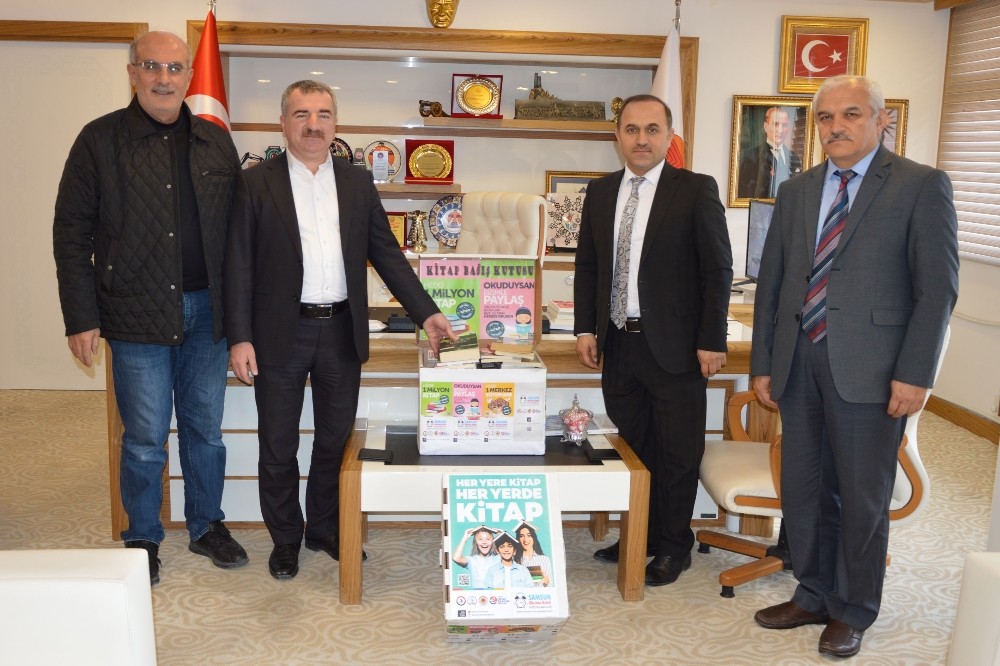 Her Yere Kitap, Her Yerde Kitap 