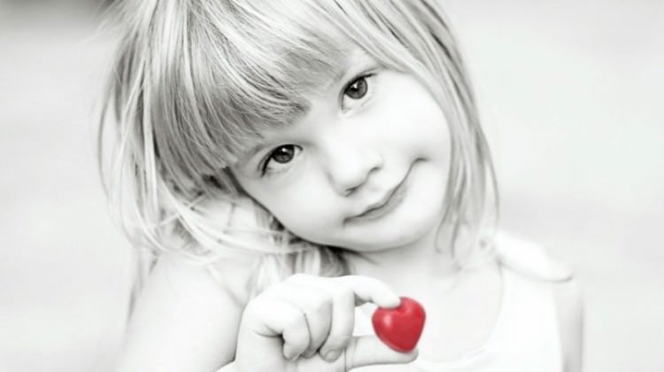 Her yüz çocuktan birinin kalbinde problem var