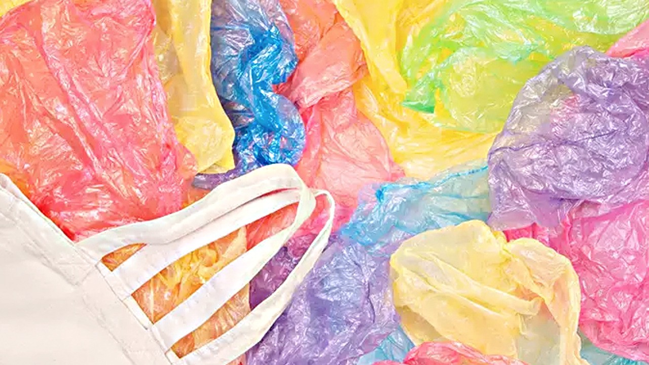 Herkes aynı hatayı yapıyor! Market poşetlerini tekrar kullanmayın adeta mikrop saçıyor