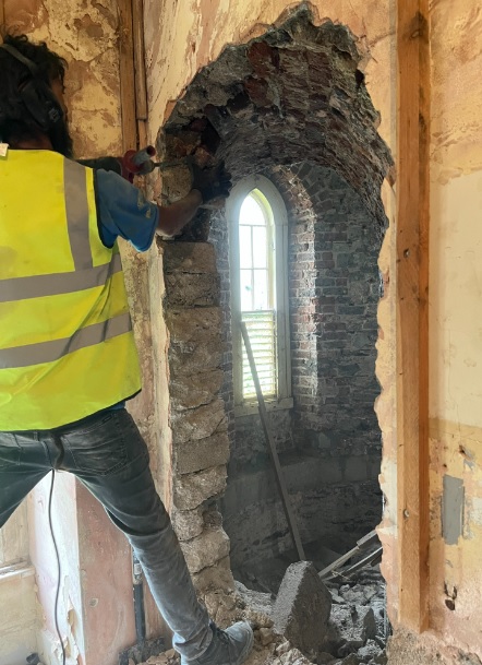 Herkes bunu konuşuyor! 850 yıllık şatoda bakın ne bulundu