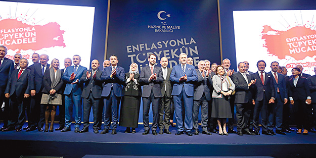 Herkes elini taşın altına koyacak