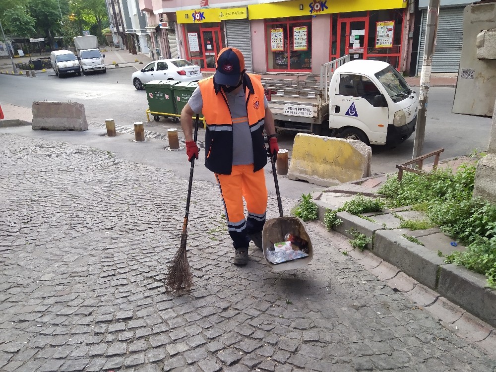 Herkes evde onlar sabah 6’dan itibaren göreve gidiyor 