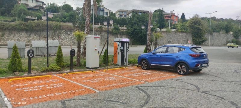 Herkes her bulduğu yere park ediyordu! O araçlar için çözüm üretildi!