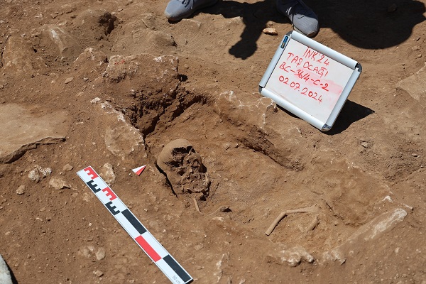 Herkes şaşkın! Diyarbakır'da 60 çocuk mezarı bulundu