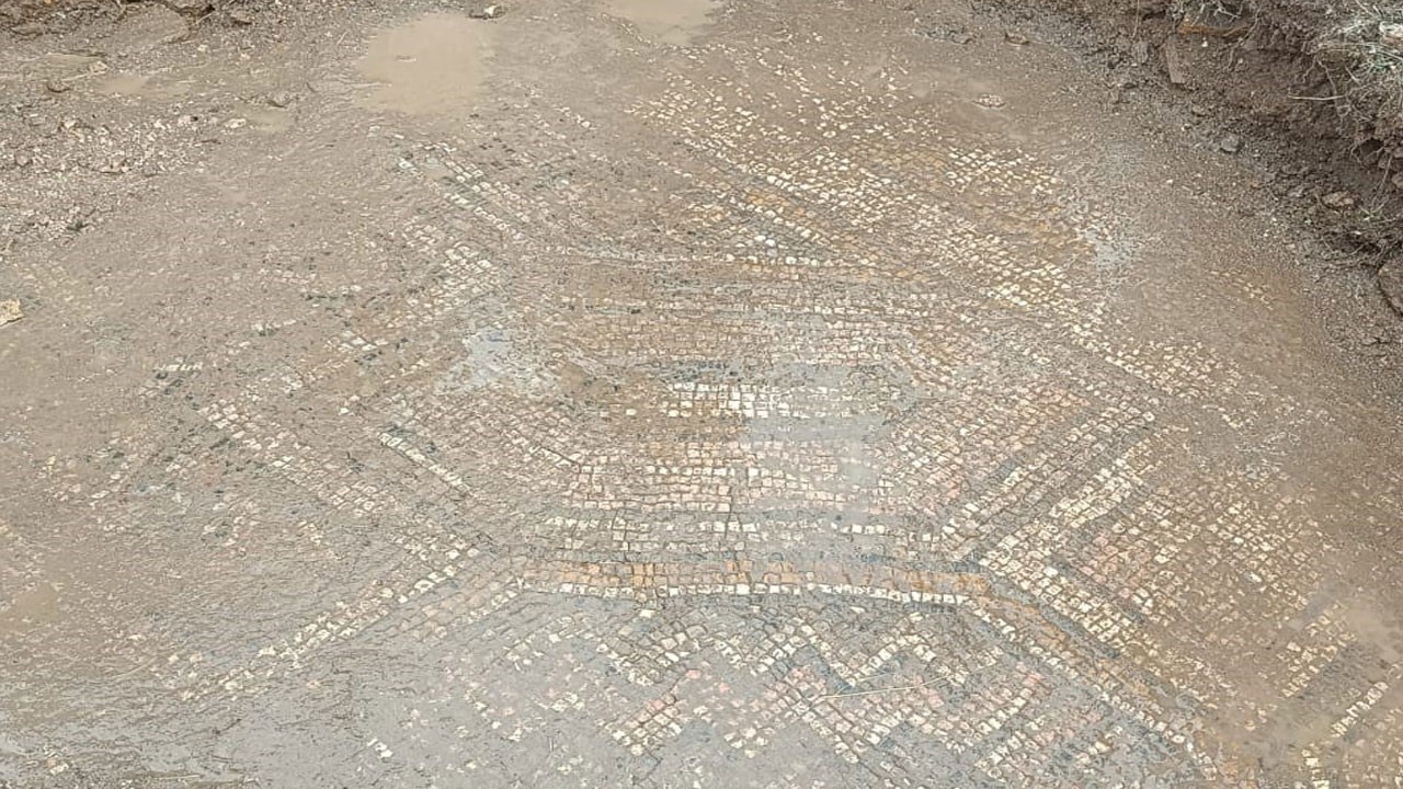 Herkes şaşkın! Mezar kazılırken bakın ortaya ne çıktı!