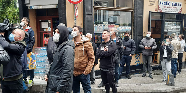 Herkes sokağa döküldü! Beyoğlu'nda korkutan anlar