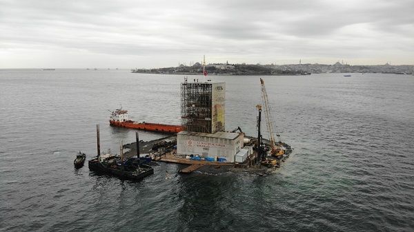 Herkes son halini merak ediyor! Kız Kulesi havadan görüntülendi