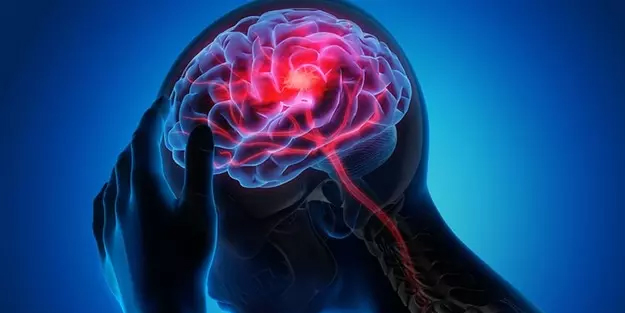 Herkes yapıyor ama zararını kimse bilmiyor! Olur mu demeyin: Beyine zarar veren 3 alışkanlık