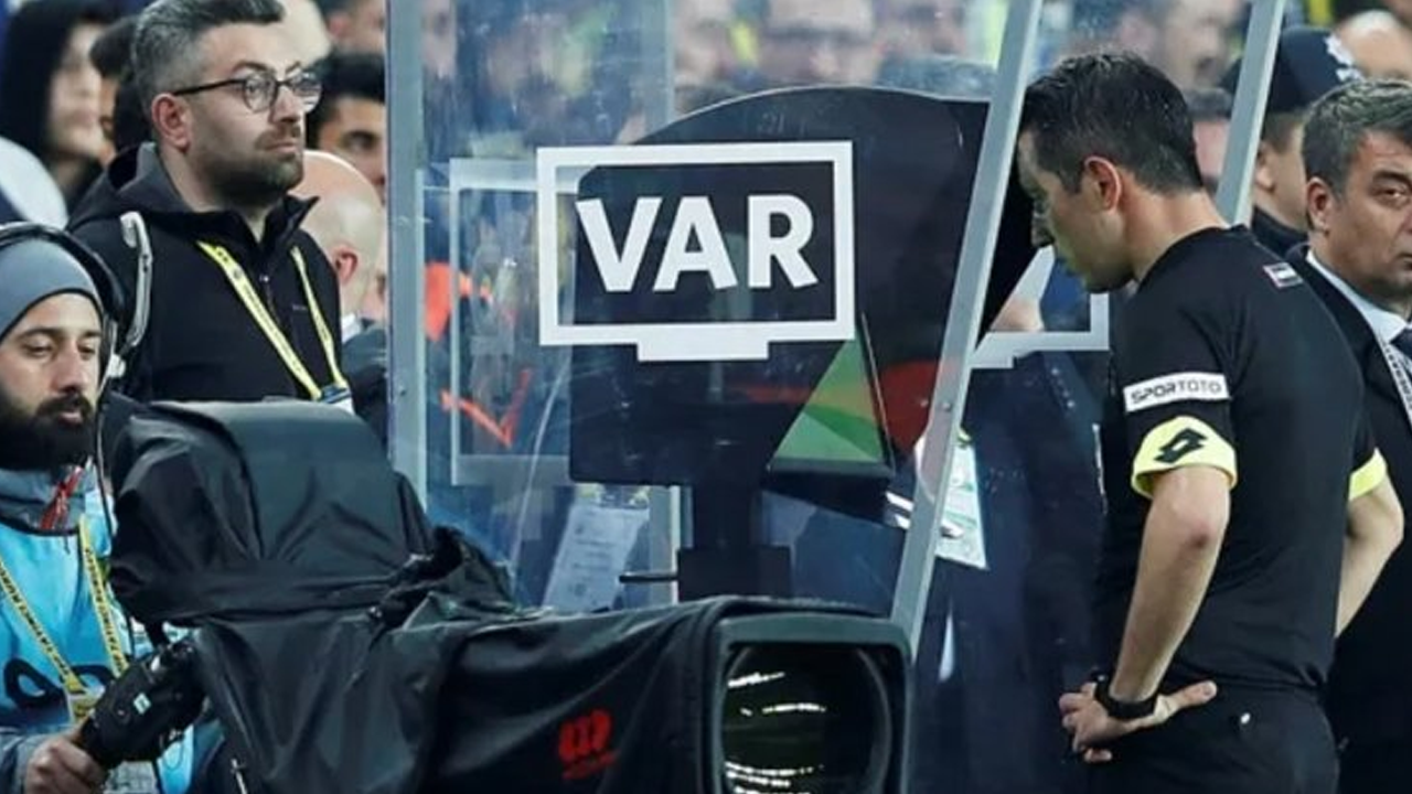 'Herkese VAR Göztepe'ye yok!'