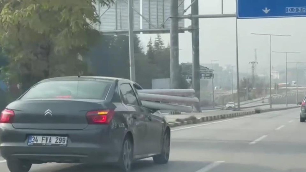 Herkesin canını tehlikeye attı! Camdan dışarı sarkıttığı borularla yolculuk yaptı