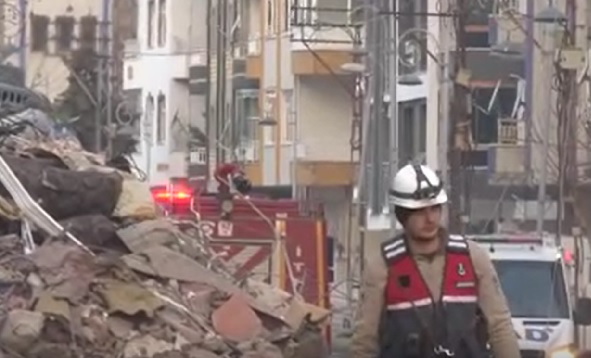 Herkesin gözü kulağı gelecek haberde! Arama kurtarma çalışmaları sürüyor