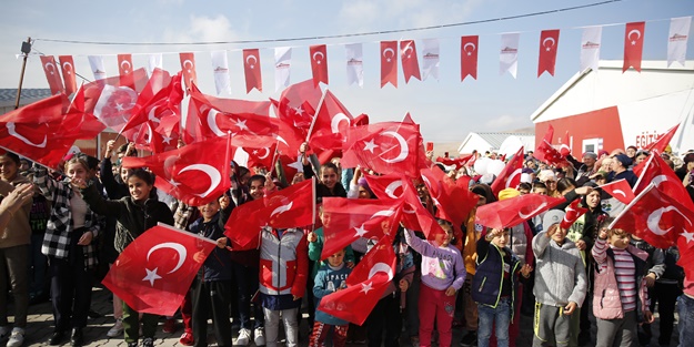 Herson'dan gelen 88 Ahıska Türkü, Elazığ'a ulaştı