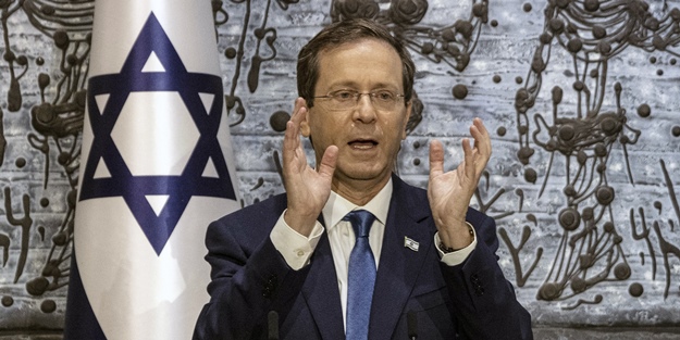 Herzog, mikrofonun açık kaldığını fark etmedi: Bunları açıklanmaması kaydıyla söylüyorum