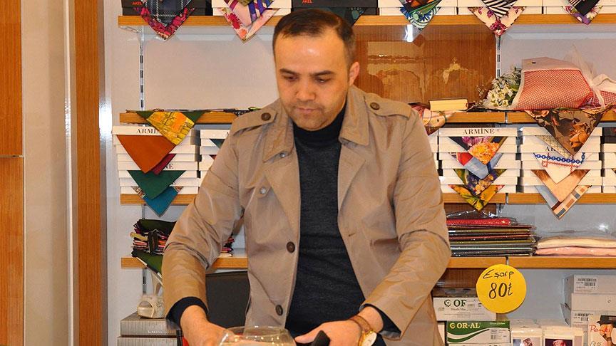 Hesabına yanlışlıkla yatırılan 100 bin lirayı iade ...