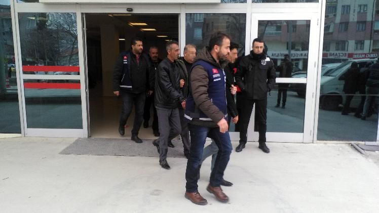 Hesap kavgasında gözaltına alınan 6 şüpheliden 4’ü tutuklandı 