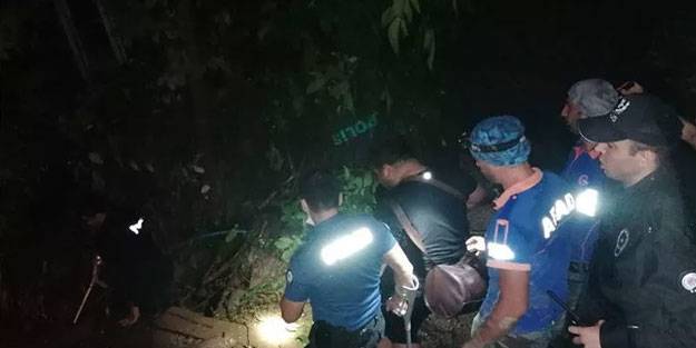Heyelan nedeniyle Rize'de iki ev tedbir amaçlı boşaltıldı