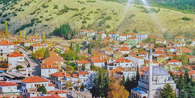 Hiç akla gelmeyecek ilçemizde petrol gelişmesi! Yerin 3 bin metre altına inilecek, müjde her an gelebilir