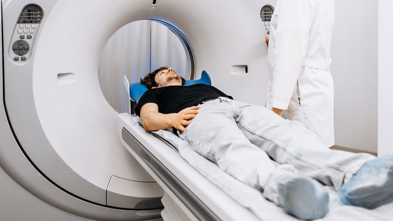 Hiç belirti vermeden ilerliyor! Bu hastalıkta geç kalmanın geri dönüşü yok