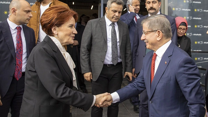 Hiç kimse bunu beklemiyordu! Ahmet Davutoğlu Akşener’e neden gitti! O iddia gündeme bomba gibi düştü