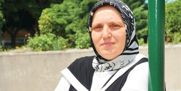 Başbakan kovdurmamış!