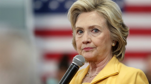 'Hillary Clinton yalan söylüyor'