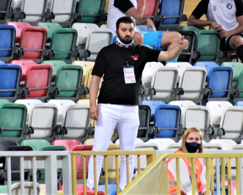 Hilmi Bozok: 
