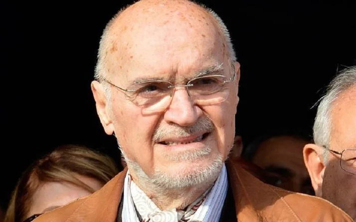 Hıncal Uluç'tan üzücü haber geldi! O isim, az önce açıkladı