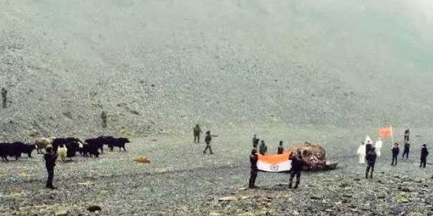 Hindistan-Çin arasındaki buzları '13 sığır' eritti