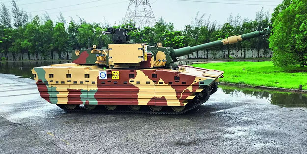 Hindistan, Çin'e karşı tank geliştirdi