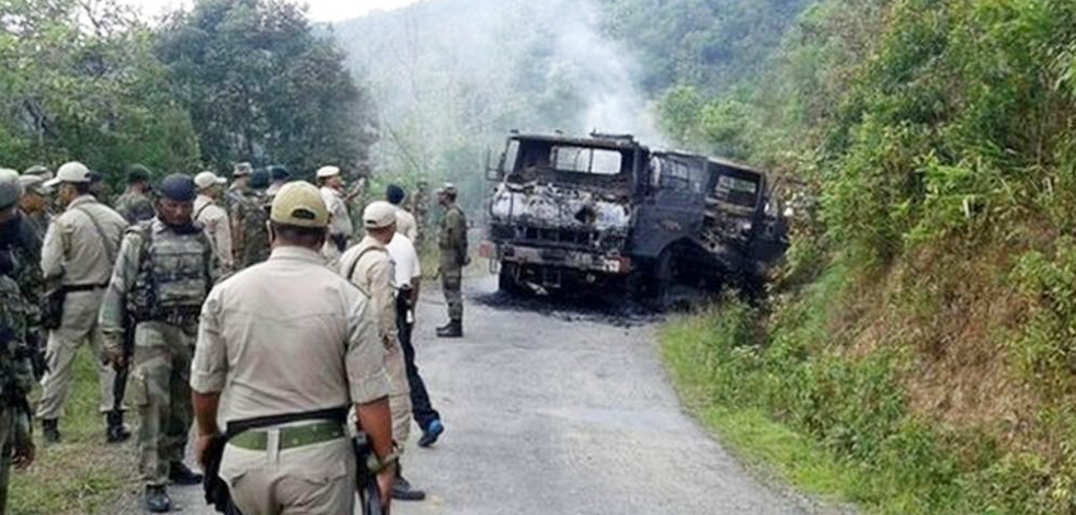 Hindistan ordusuna pusu kuruldu: Aralarında rütbeli isimlerin bulunduğu 7 kişi hayatını kaybetti