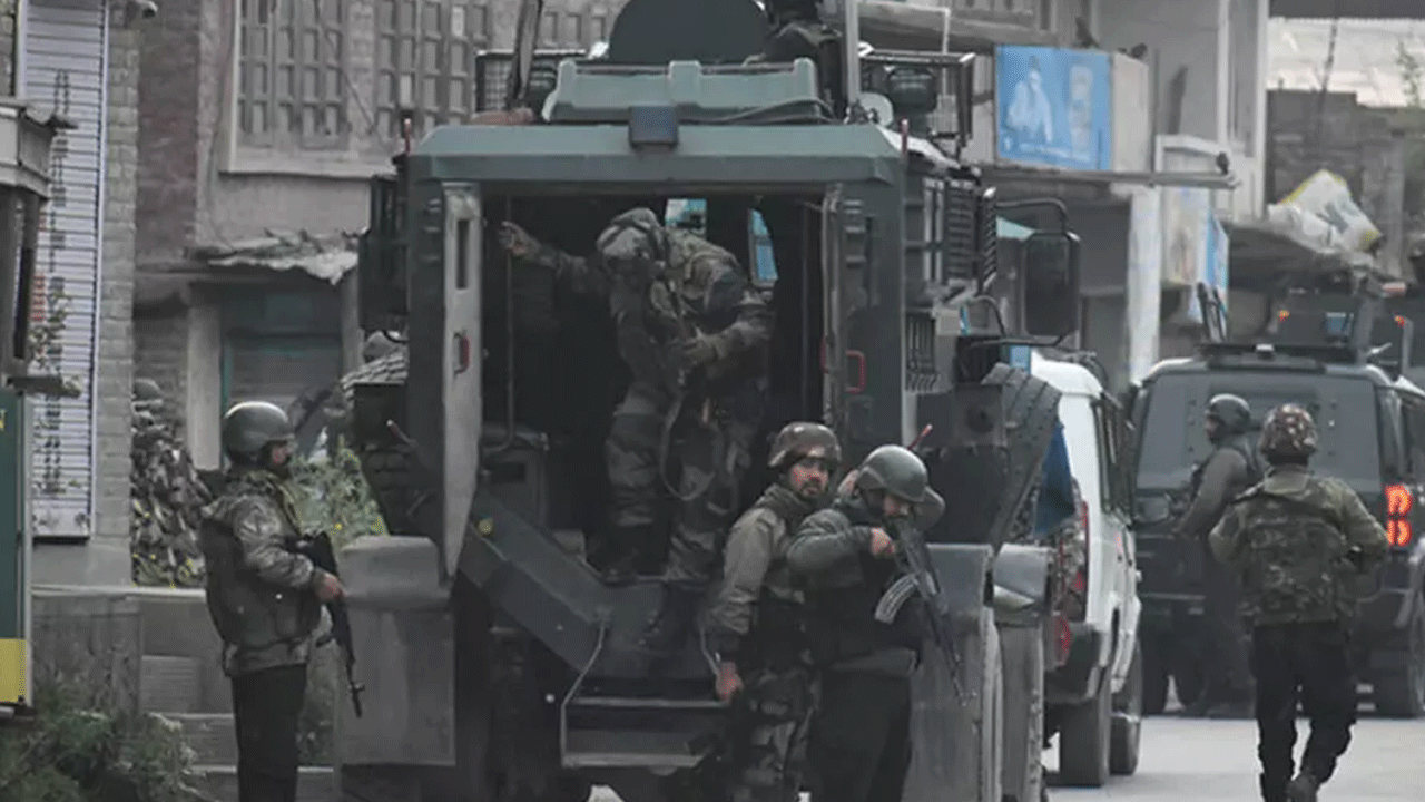 Pakistan-Hindistan savaşı başladı: Ölü sayısı belli oldu!