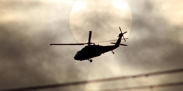 Hindistan'da askeri helikopter düştü! 2 asker öldü