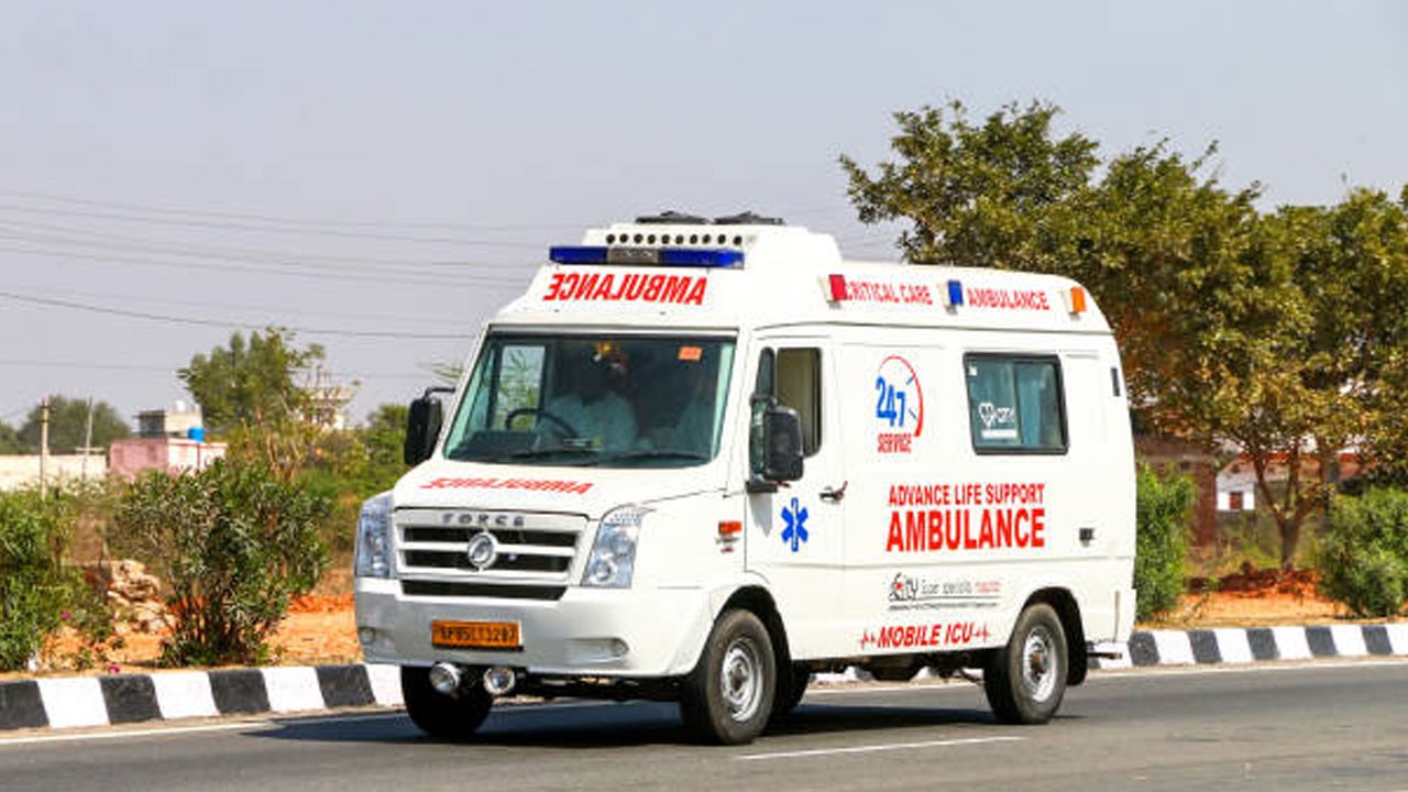 Hindistan’da can pazarı! 13 kişi hayatını kaybetti