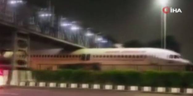 Hindistan'da çekilen bu görüntü sosyal medyada gündem oldu