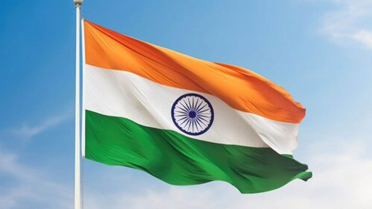 Hindistan’da feci kaza: 9 ölü, 42 yaralı