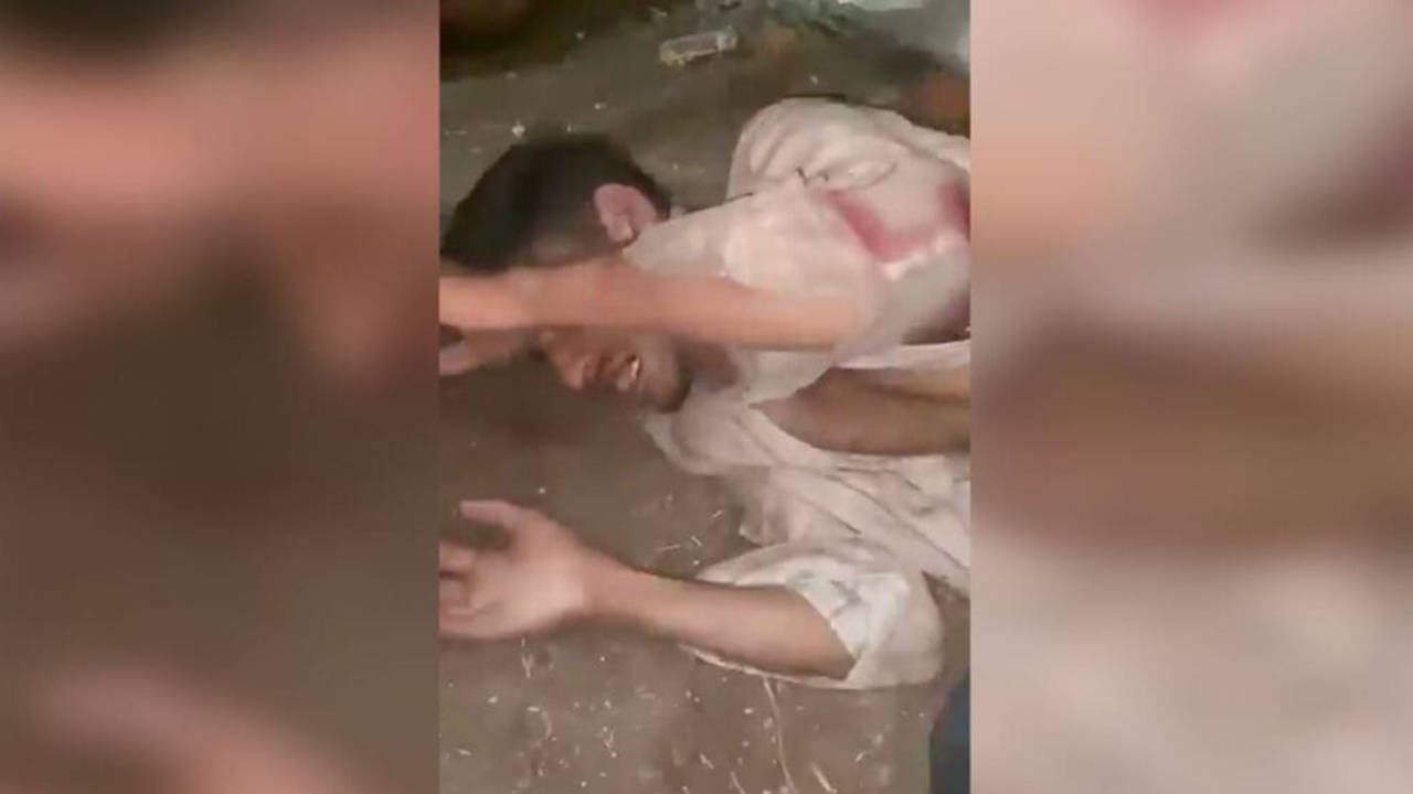 Hindistan'da Hindu çetelerin saldırısına uğrayan bir Müslüman can verdi!