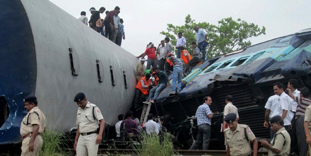 Hindistan'da tren kazası