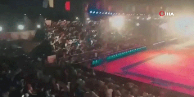Ülke şokta! Tribün çöktü, 100 kişi yaralandı