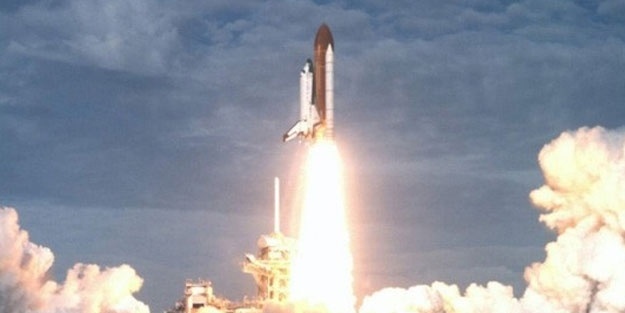 Hindistan'ın Mars'a gönderdiği uydu, yörüngeye girdi