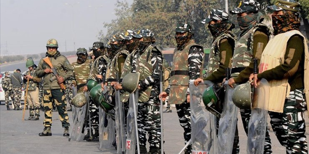 Hindu rejim Arakanlı Müslümanlara yönelik baskıyı artırıyor: Etnik temizlik!