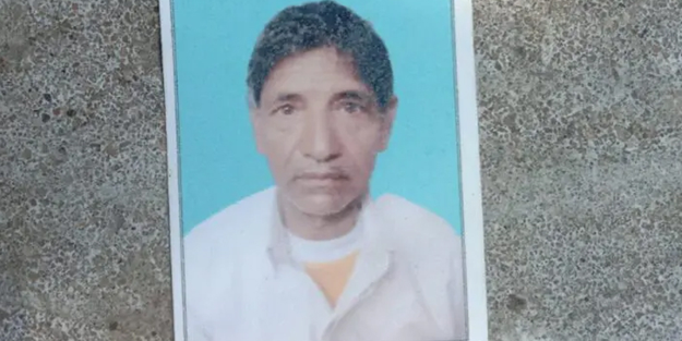 Hindu ve Budist çeteler bir Müslümanı "inek eti taşıdığı" iddiasıyla döverek şehid etti