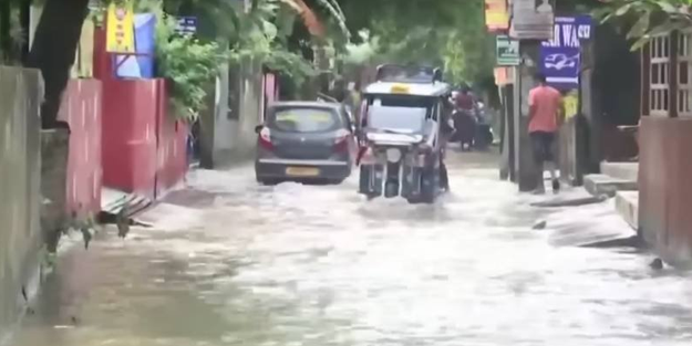 Hindular Müslümanları sellerden sorumlu tuttu!