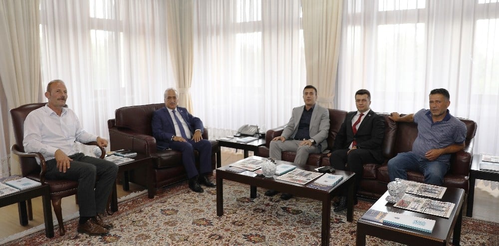 Hınıs ilçesi için görüş alışverişinde bulundular 