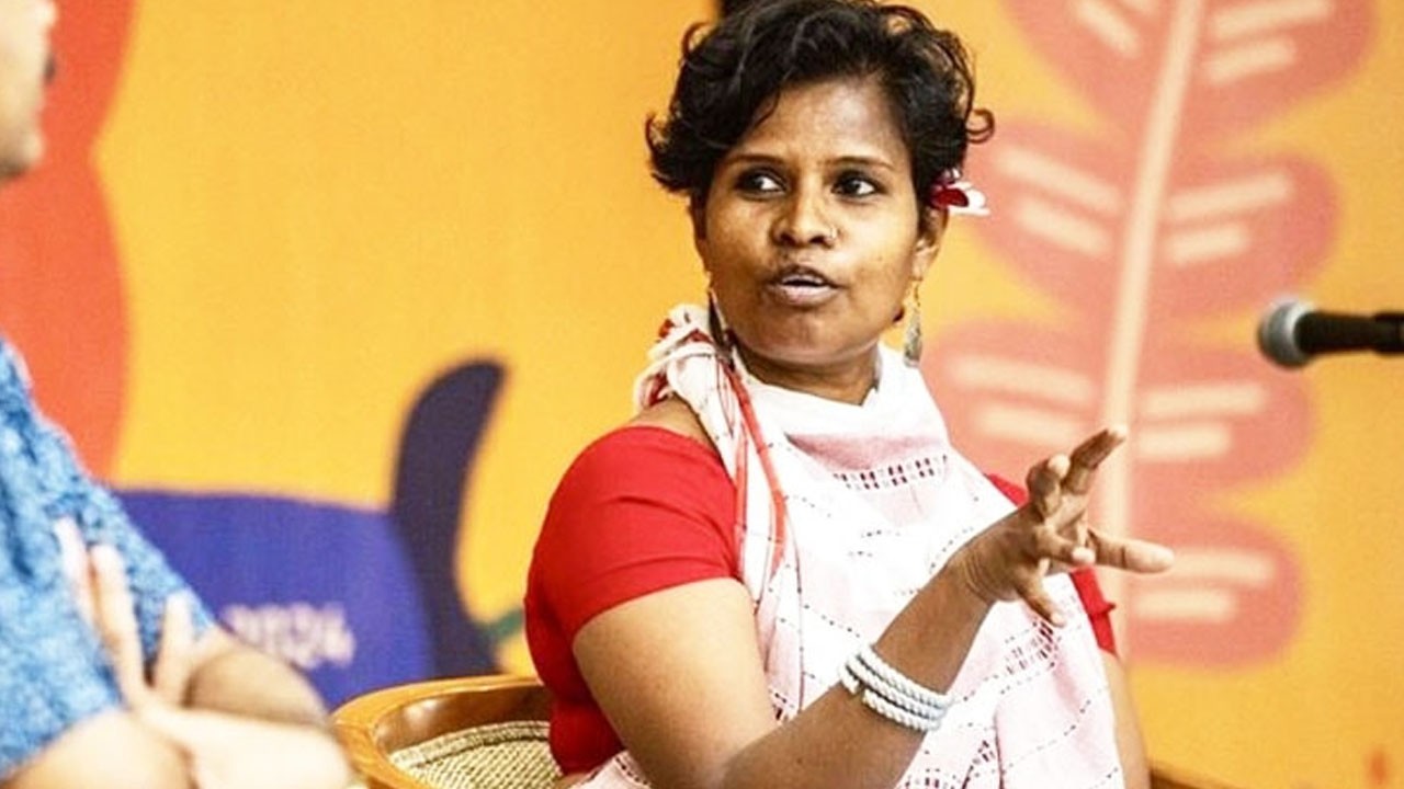 Hint şair, Filistin'e destek sözü: ABD işbirliğinde verilen ödülü reddetti! Ne dedi?